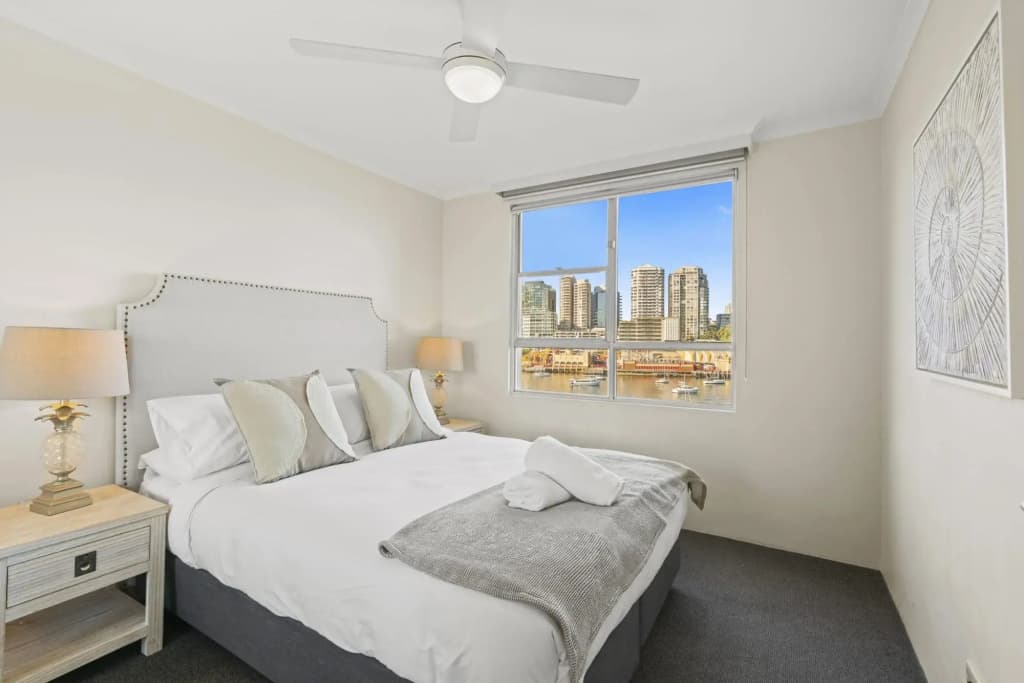 Harbourside 31 in Mcmahons Point - main photo