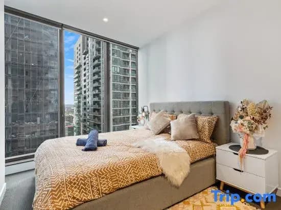 Unbeatable Convenience 2BR – SouthernCross CBD Gateway - photo 1