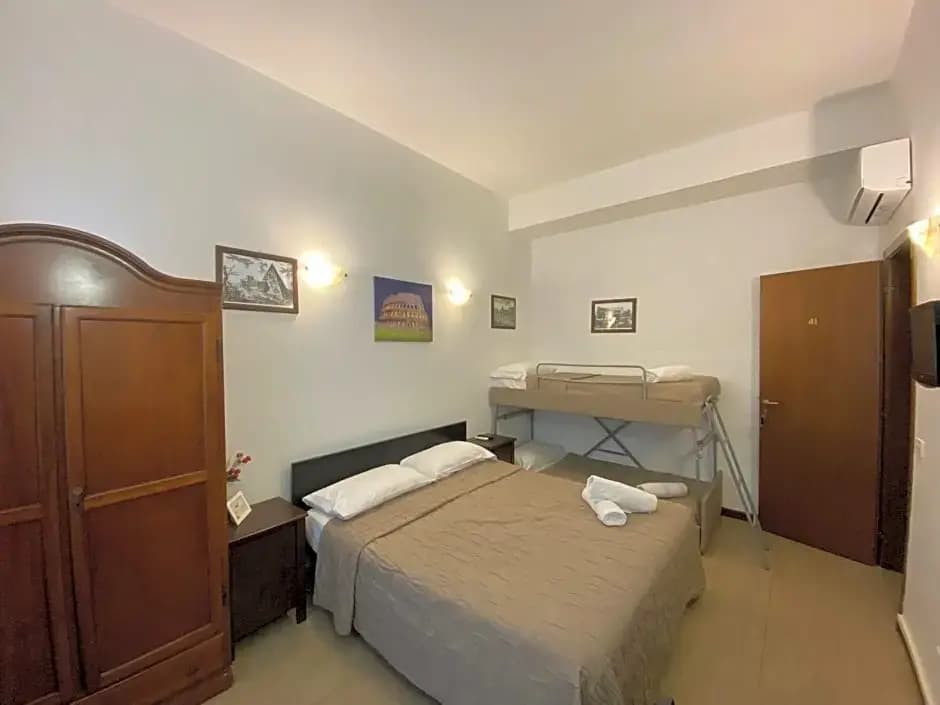 September Suite Rome - main photo