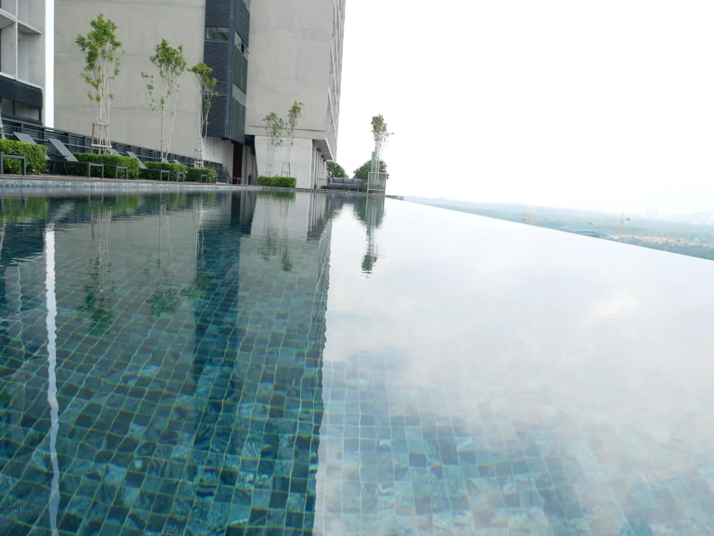 Tamarind Suites by Perfect Host - photo 2