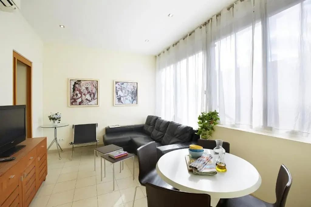 AinB Diagonal Francesc Macia Apartments - photo 11