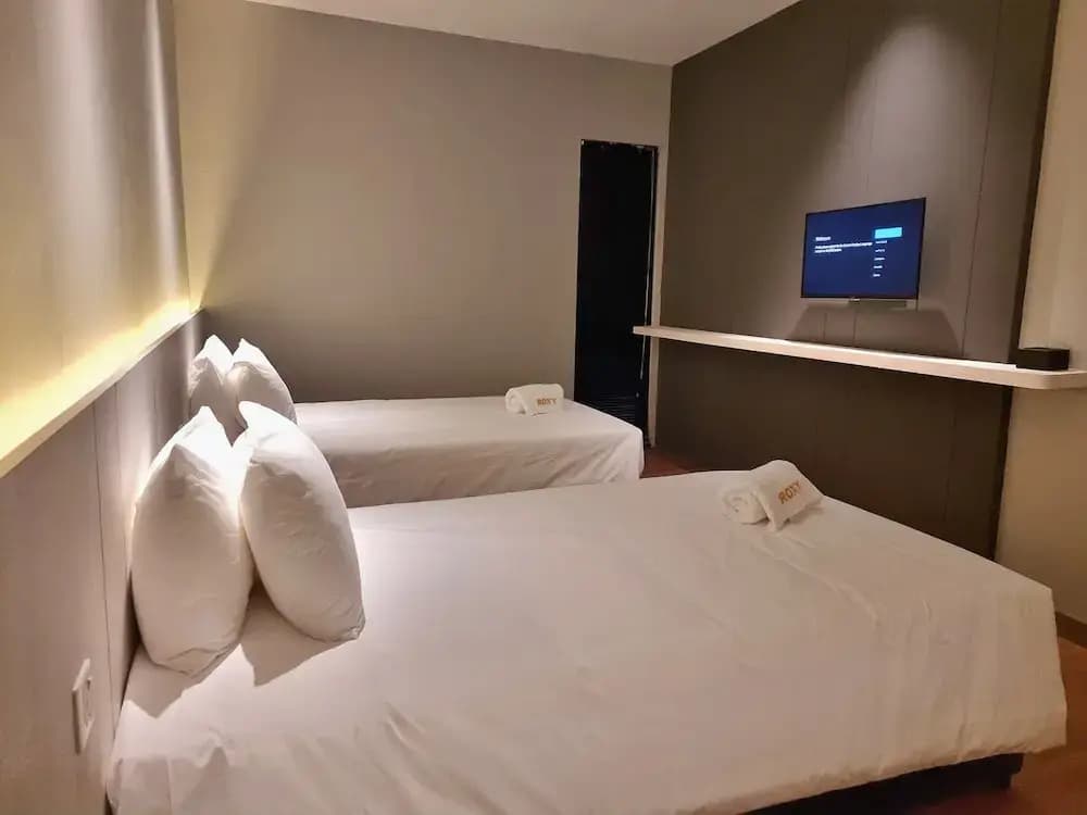 Roxy Hotel Malihah - photo 13