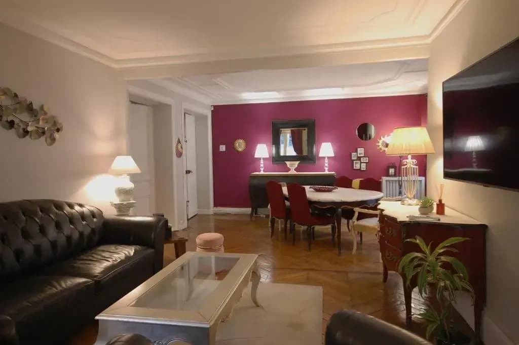 Two-Bedroom Apartment Champs-Elysées - photo 10