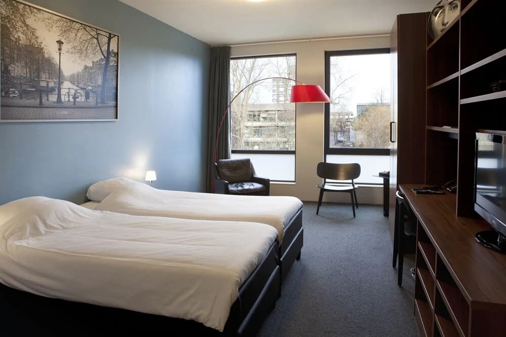 Skotel Amsterdam, Hotelschool The Hague - photo 2