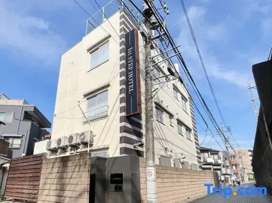 1st Step Hotel - photo 2
