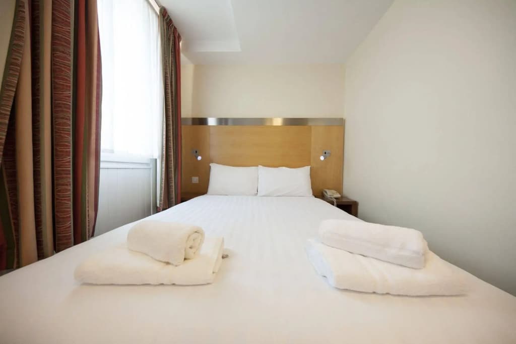Belgrave Hotel Oval - photo 5