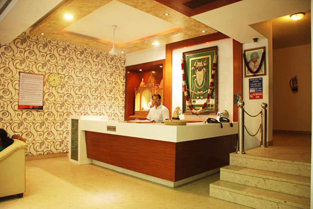 Hotel Baba Deluxe - photo 2