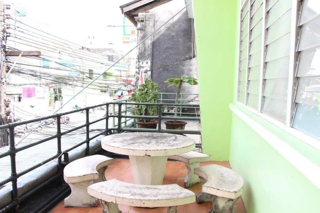 OYO 1054 Phuket Backpacker Hostel - photo 22
