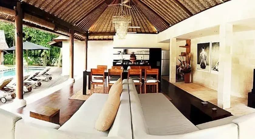 Villa Charlie - photo 2
