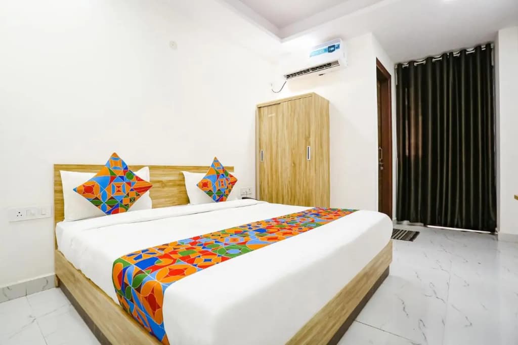 Fabhotel Silver Crown - photo 15