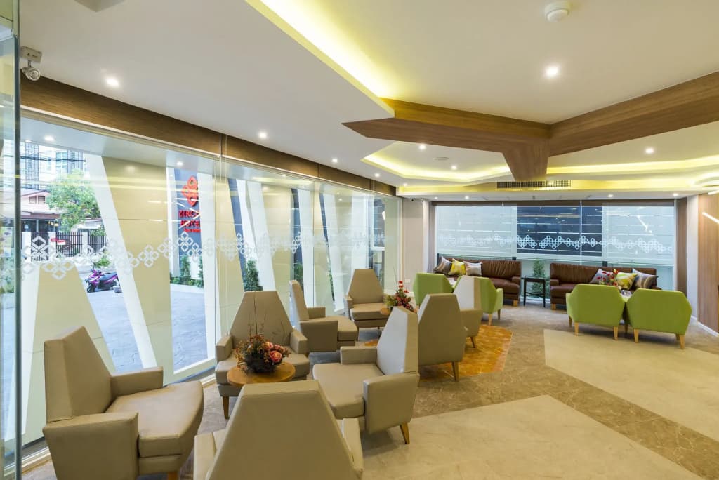 Zircon Hotel - photo 2
