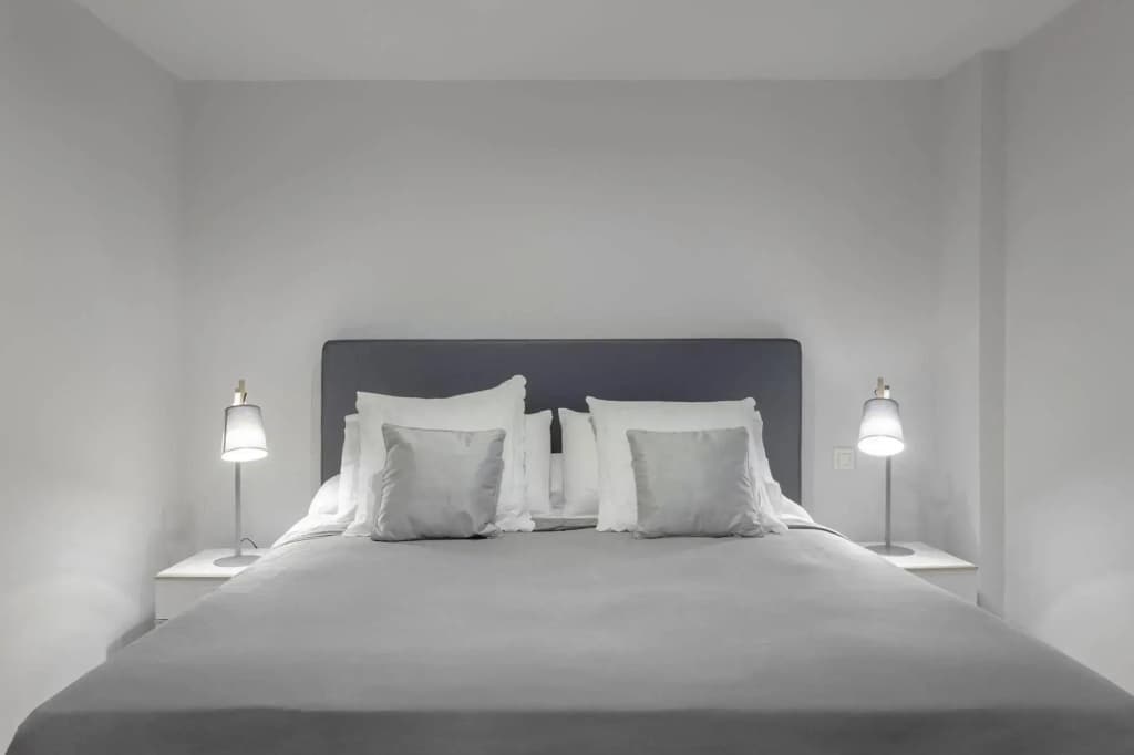 Home Art Apartments - photo 6