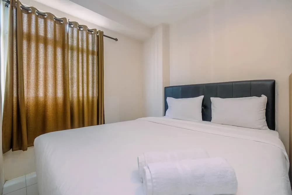 Minimalist and Cozy 2BR Apartment at Kalibata City Residence - photo 2