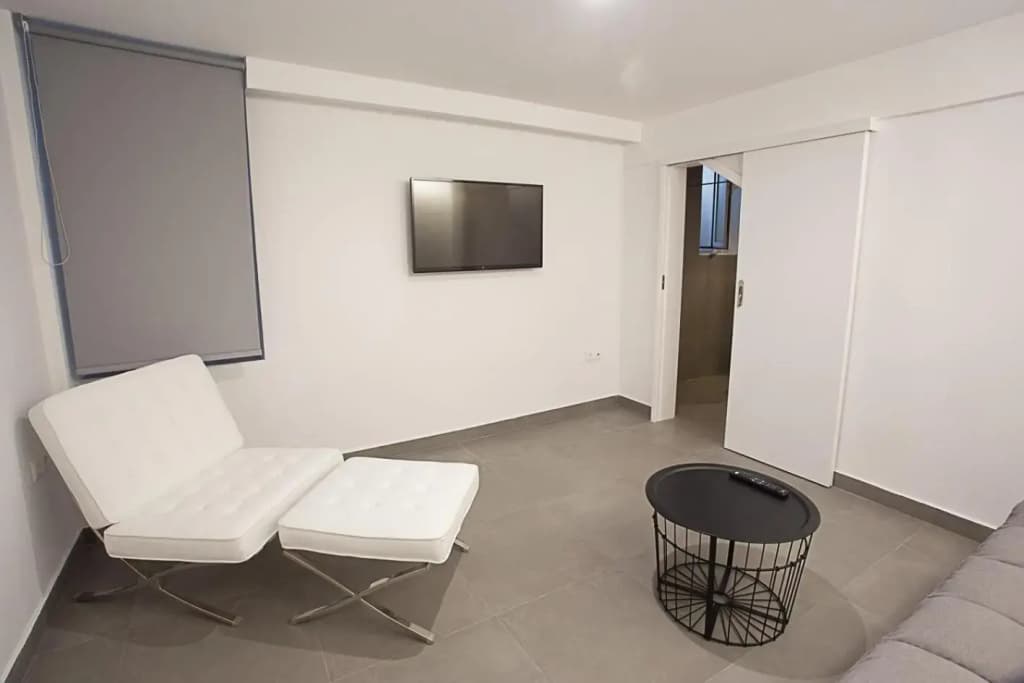 Dimokritou 4 Apartment - photo 9