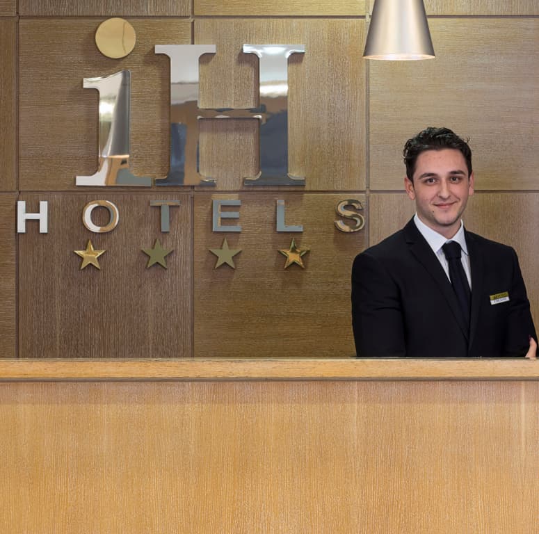 IH Hotels Firenze Business - photo 18