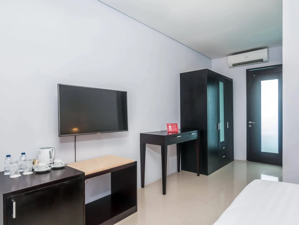 ZEN Rooms Tuban Puri Grenceng - photo 7