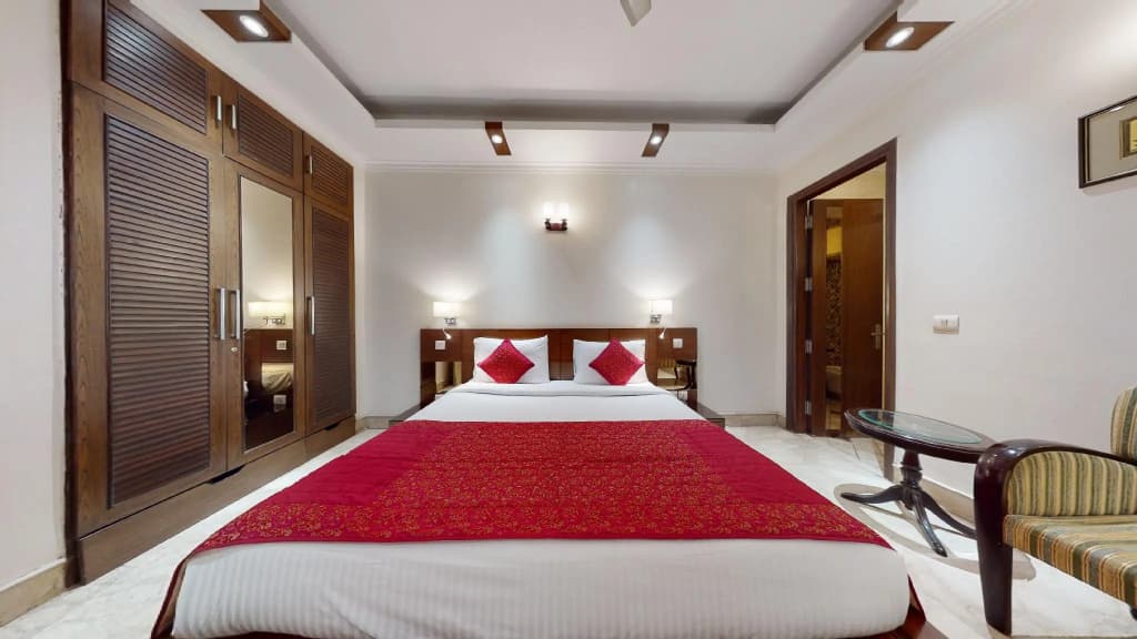 Evergreen Suites Defence Colony - photo 15