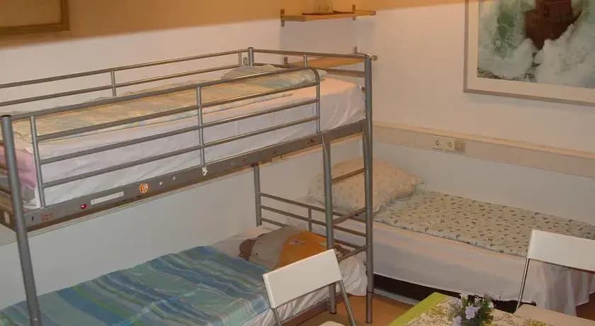 Azusa Guest House - photo 3