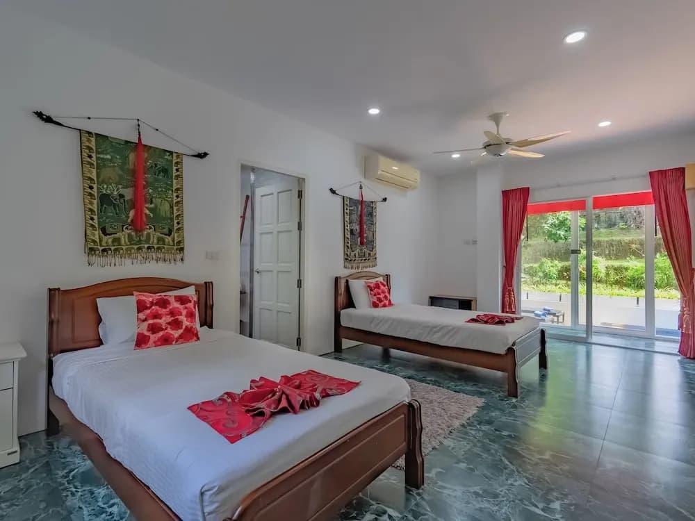 Villa Nap Dau 10 Bedrooms - photo 4