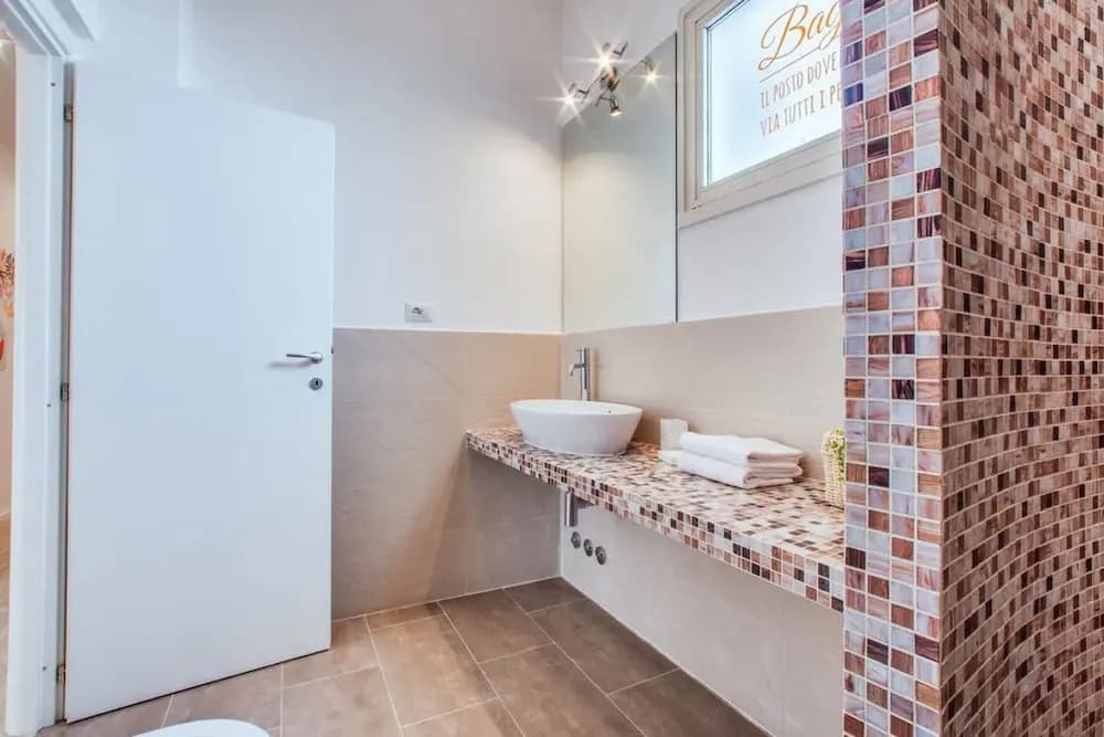 Lovely Modern 2bed Flat in a Great Area - photo 8