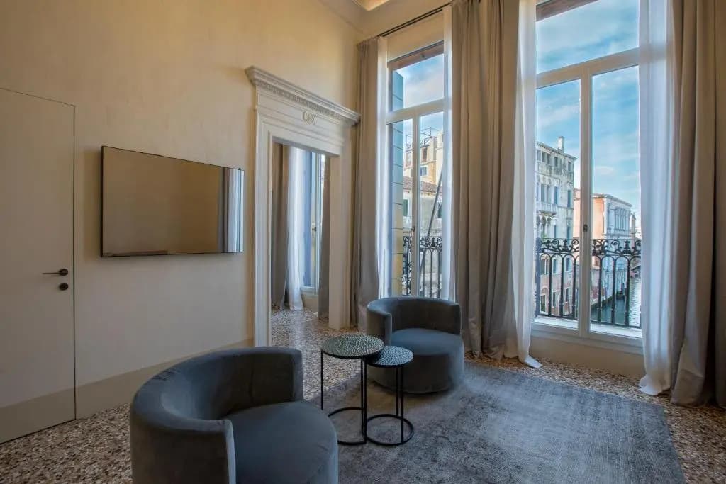 Palazzo Morosini degli Spezieri - photo 8
