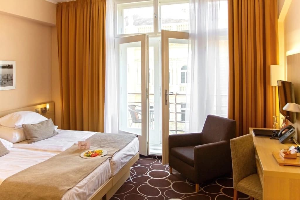 Hotel Amarilis - photo 33
