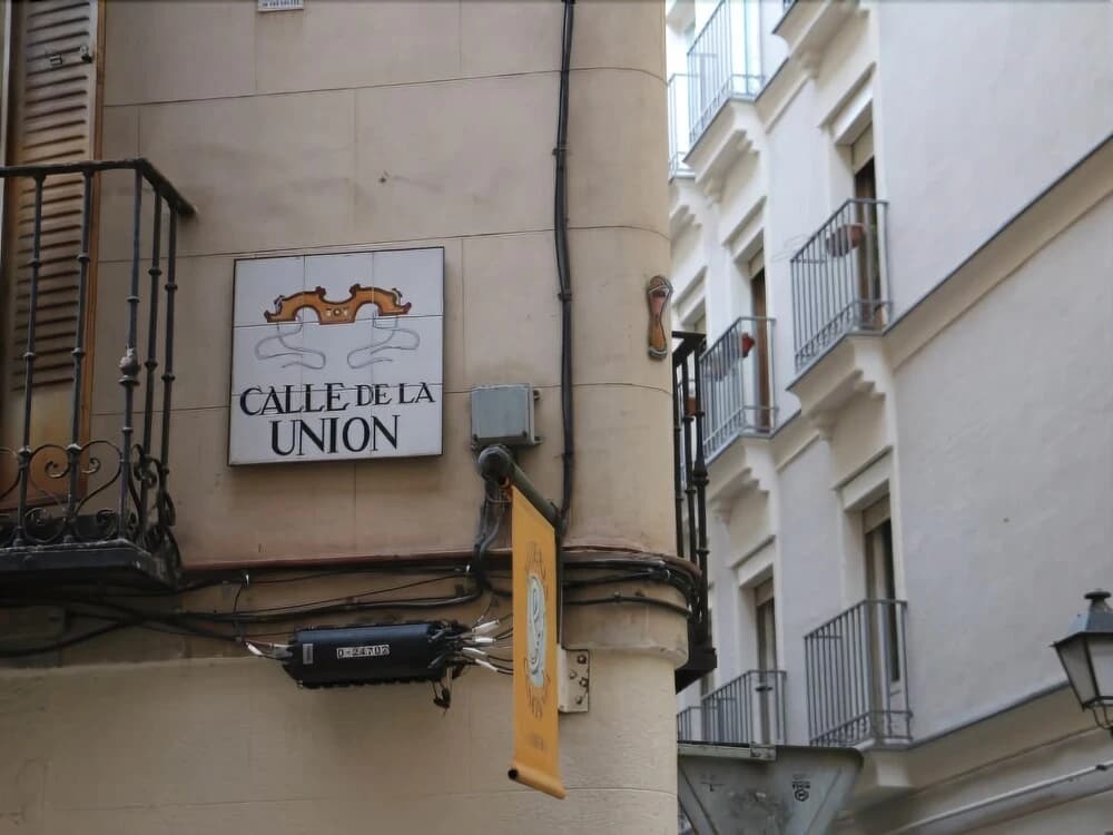 Royal Palace Studio - photo 3