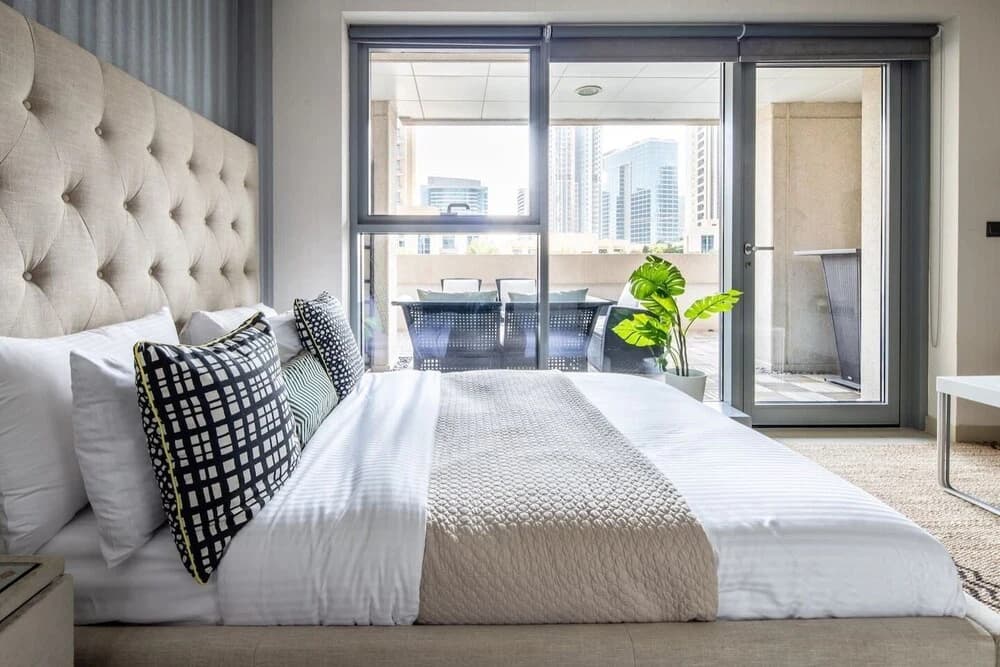 Spacious + Functional Studio Apt in Downtown Dubai - photo 5