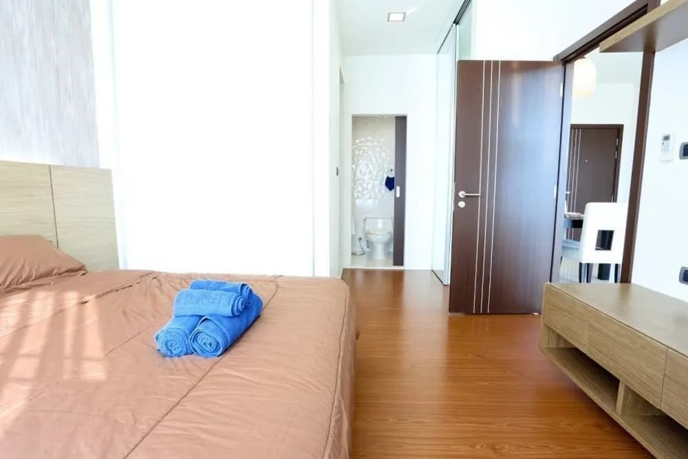 The Siri Condominium - photo 8