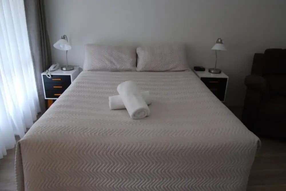 Sutherland Motel - photo 2