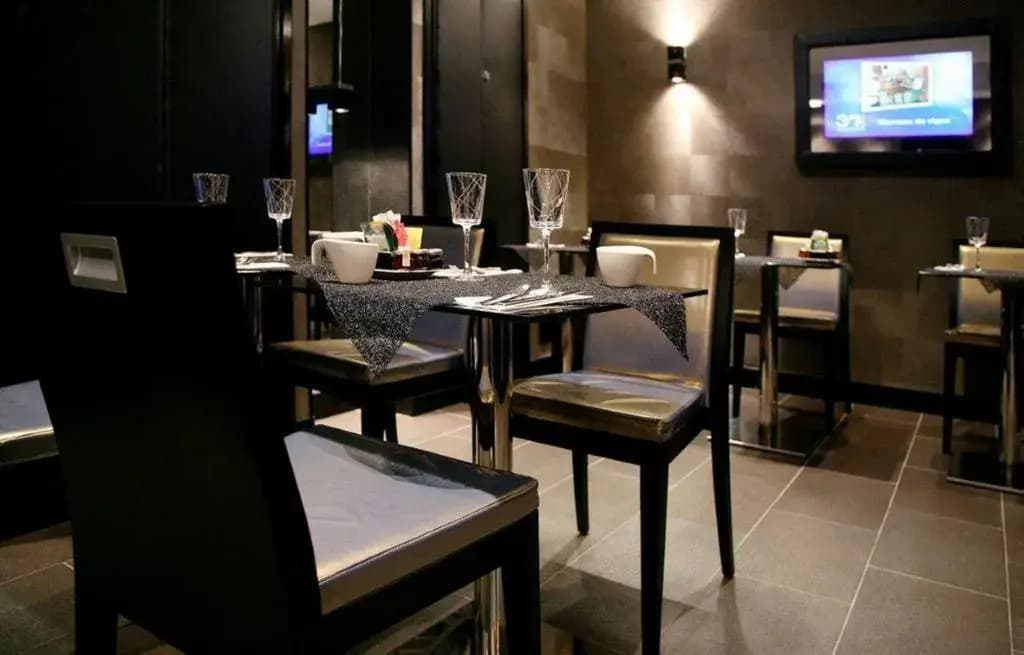 L'Adresse Hotel - photo 17