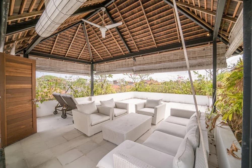 Levi Villa - photo 16