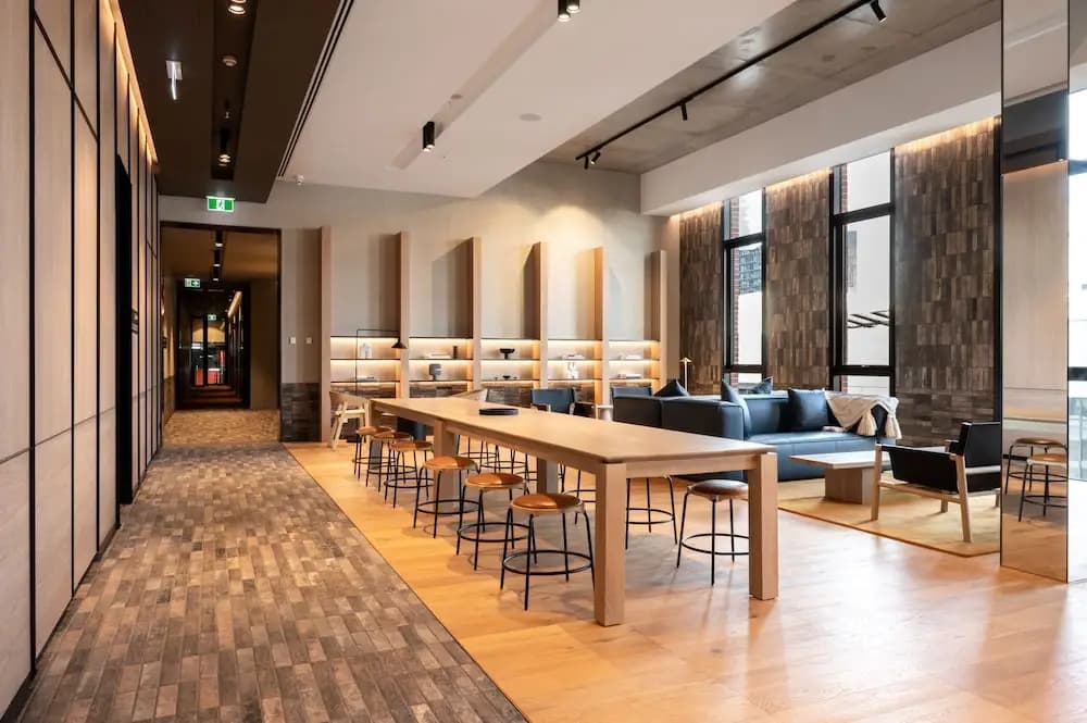 Nesuto Docklands Apartment Hotel - photo 16