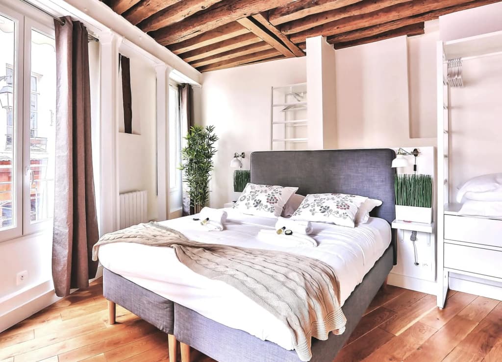 B  363- Magnifique appartement au coeur de Saint michel - photo 2