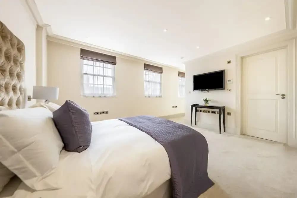 Mayfair Mansions - photo 8