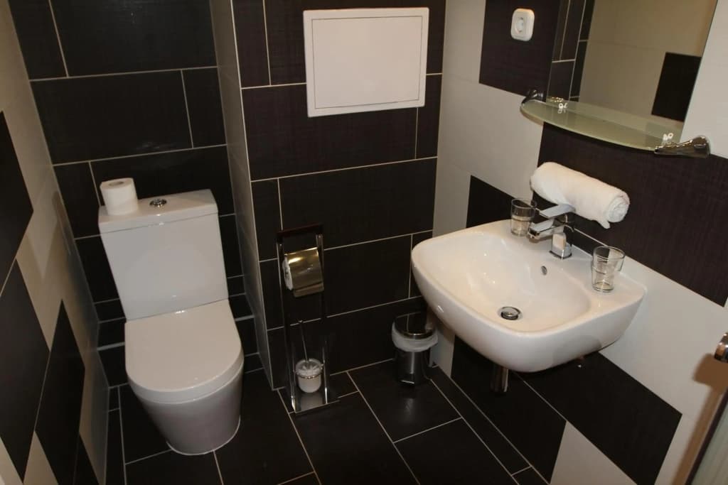 Triple M Hotel - photo 42
