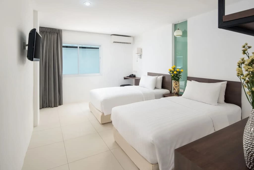Rodina Beach Hotel - photo 6