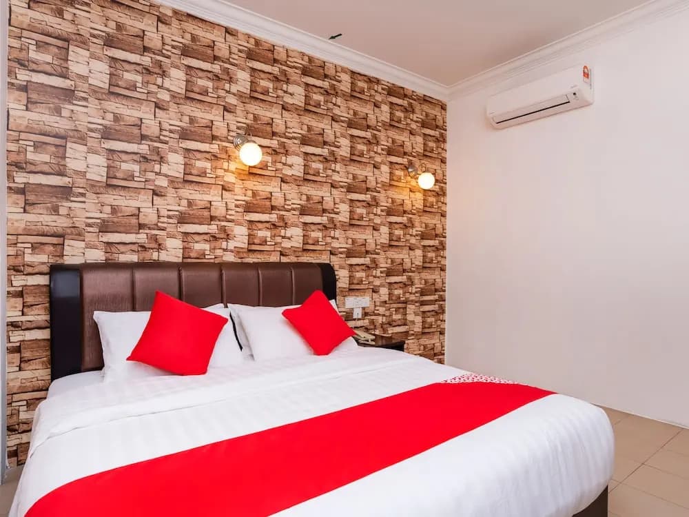 Neo Pegasus Hotel by OYO Rooms - photo 1