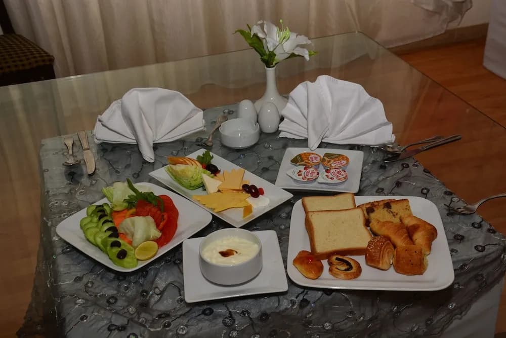 Jewel Glorious Hotel - photo 12