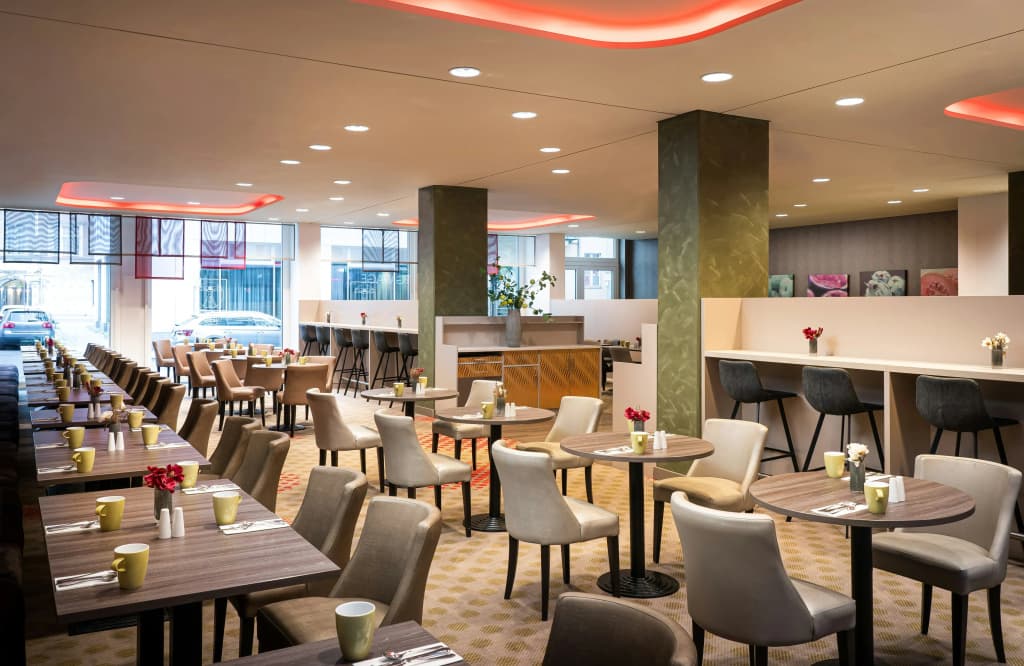 Leonardo Hotel Berlin Mitte - photo 18