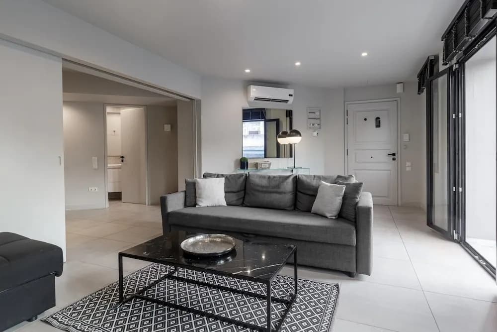 Fantastic Central Athens Suite With Rooftop Deck - photo 6