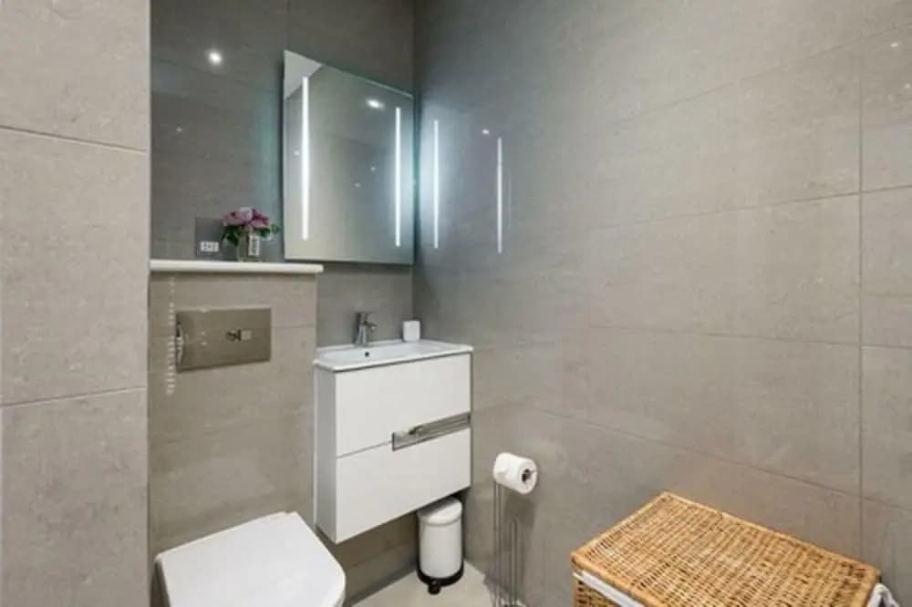 The Lion Gate Apartments - photo 16