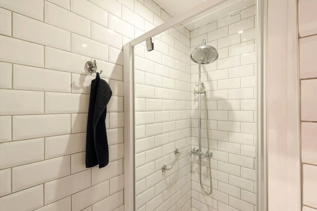 Play Apartments - photo 8