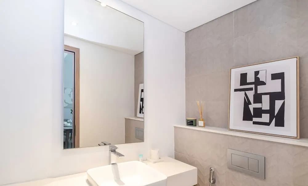 LUX  LIV Contemporary Marina View Suite - photo 6