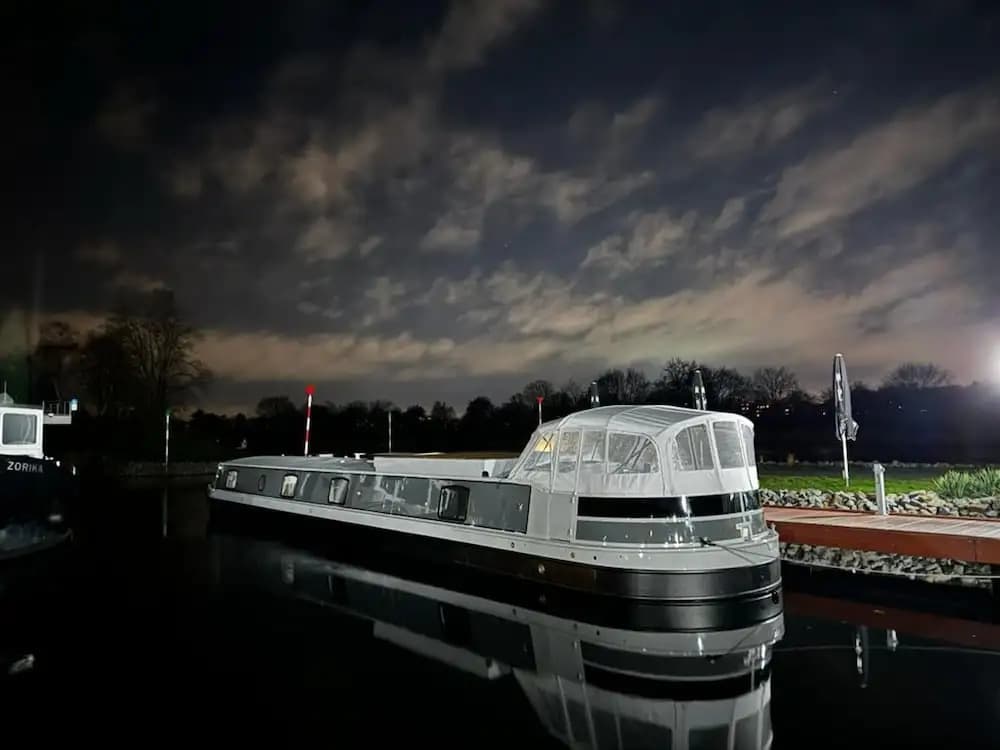 Schwimmendes Wohnboot in Berlin - photo 9