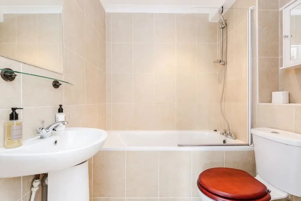 Kings Road Apartments - photo 9