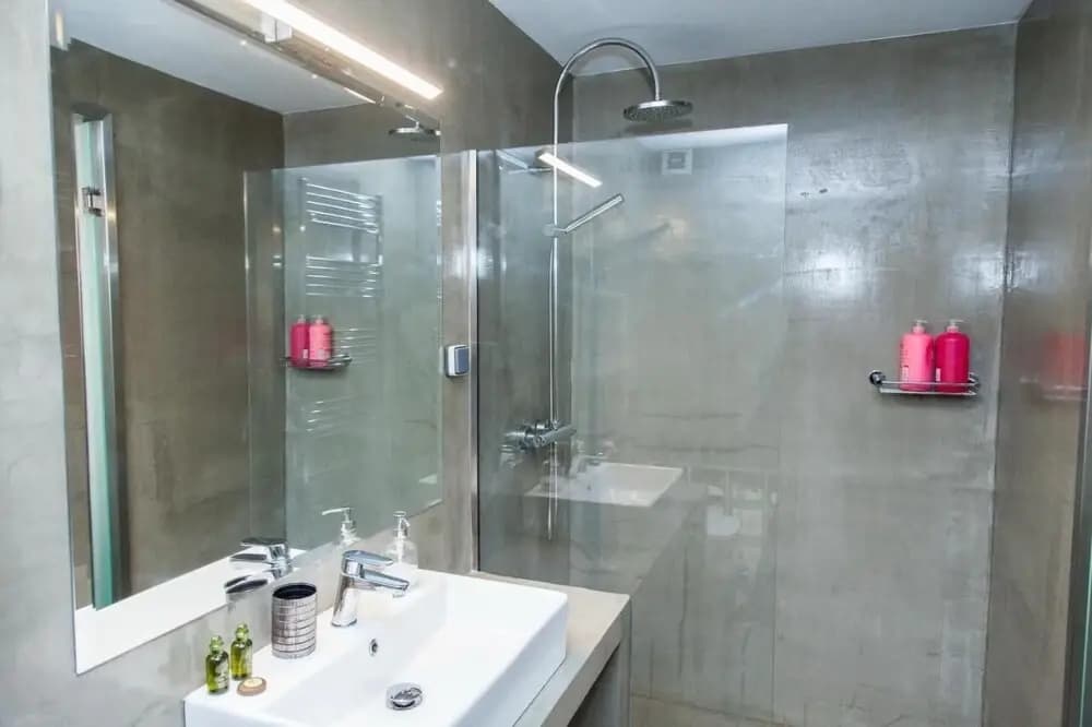 Beautiful Apt. close to Monastiraki - photo 6