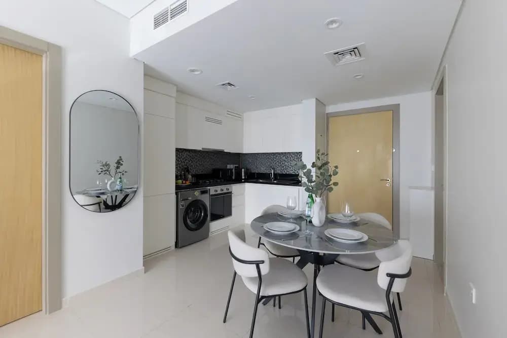 Cozy 2BR in Business Bay Aykon Tower - photo 12