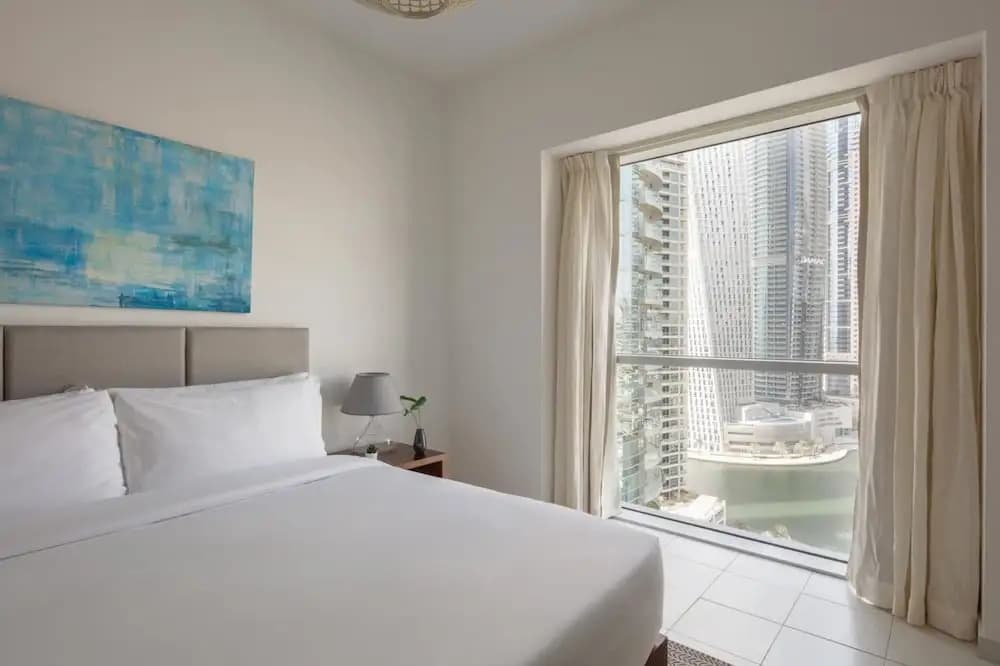 Fantastay Marina Tower - photo 2