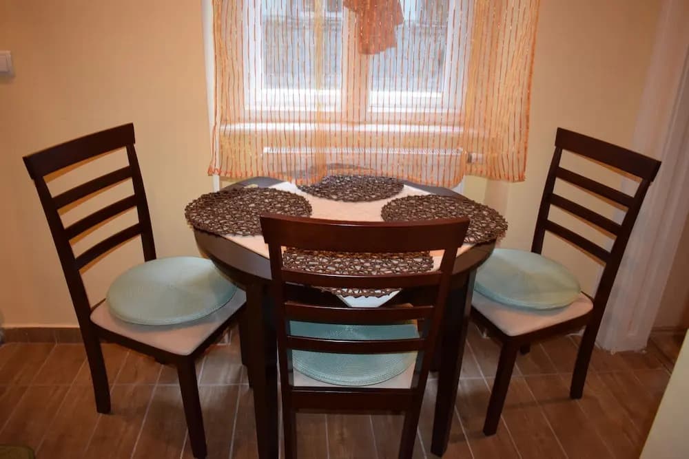 Orient Deluxe Apartments - photo 17